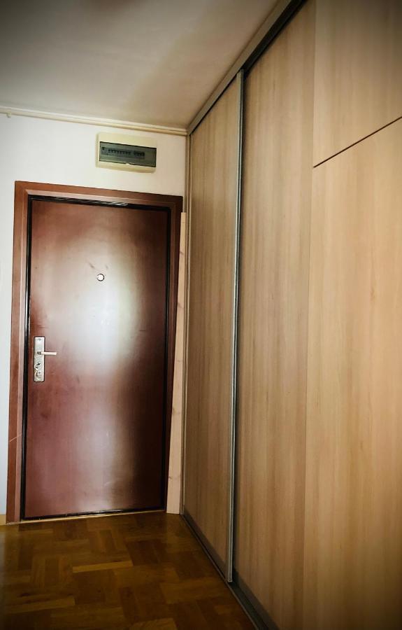 Apartman “Zara” ซาเกร็บ ภายนอก รูปภาพ